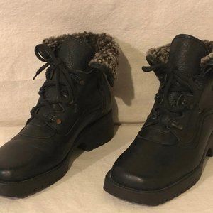 Size 8.5 Women's Barbo Black Leather Faux Fur Lined Square Toe Ankle Boots